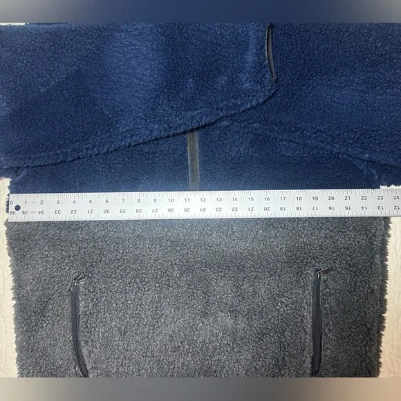 Todd Snyder Navy and Charcoal Fleece Pullover / Jacket - Picture 5 of 7